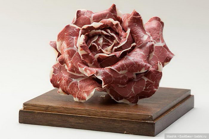 Мясные скульптуры Roni Landa