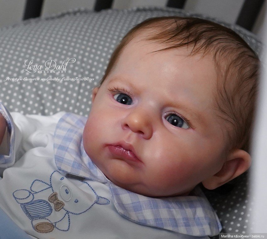 Cameron скульптора Laura Tuzio Ross, автор прототипа Lena Dahl