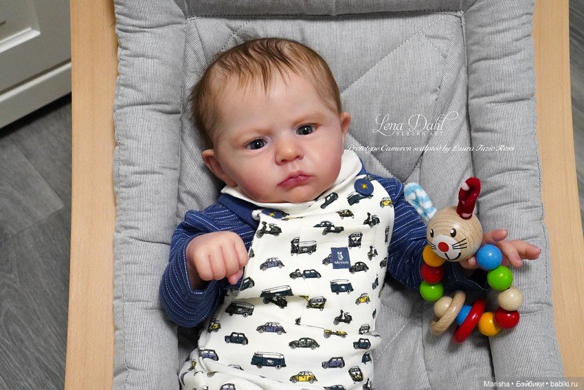 Cameron скульптора Laura Tuzio Ross, автор прототипа Lena Dahl