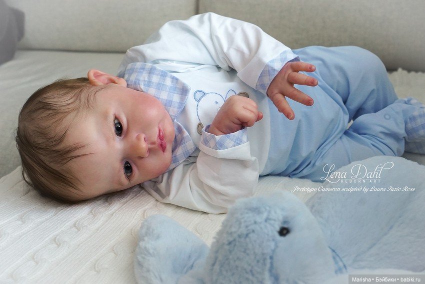 Cameron скульптора Laura Tuzio Ross, автор прототипа Lena Dahl