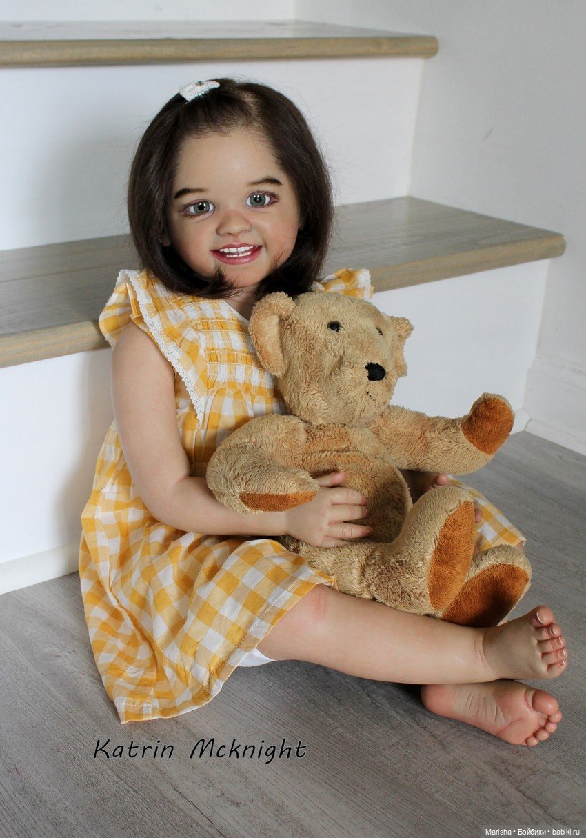 Shanthi скульптора Ping Lau, автор прототипа Katrin McKnight