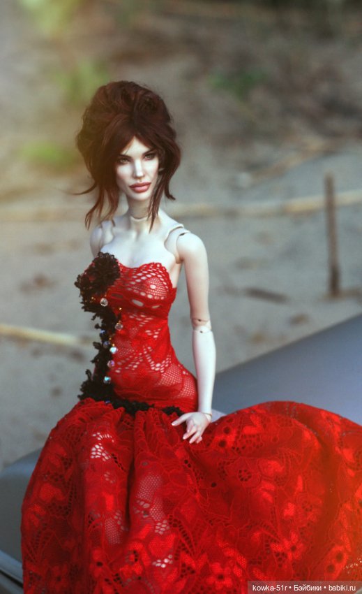 Лакшми блондинка или брюнетка (фото 9)