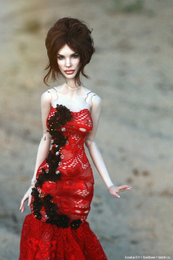 Лакшми блондинка или брюнетка (фото 7)