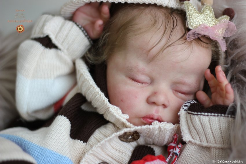 Малышка Делила в других нарядах