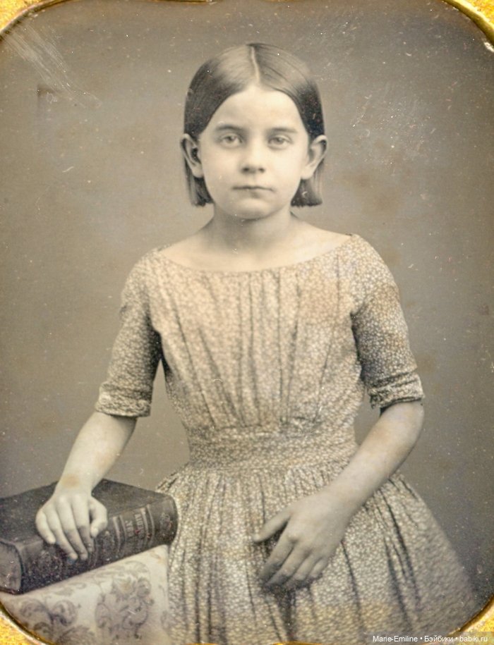 Дети с игрушками и без — Всё об антикварных куклах: история