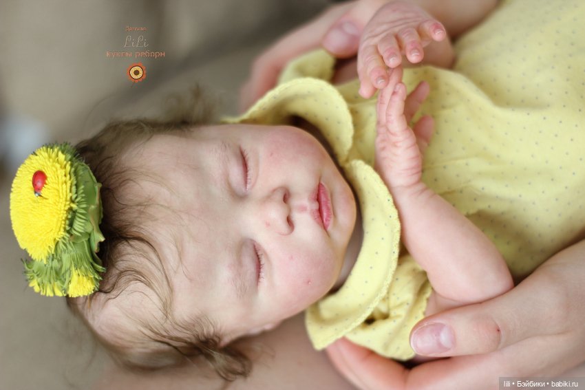 Малышка Делила в других нарядах