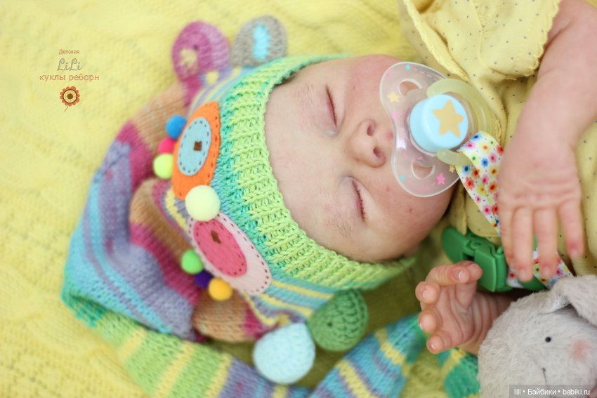 Малышка Делила в других нарядах