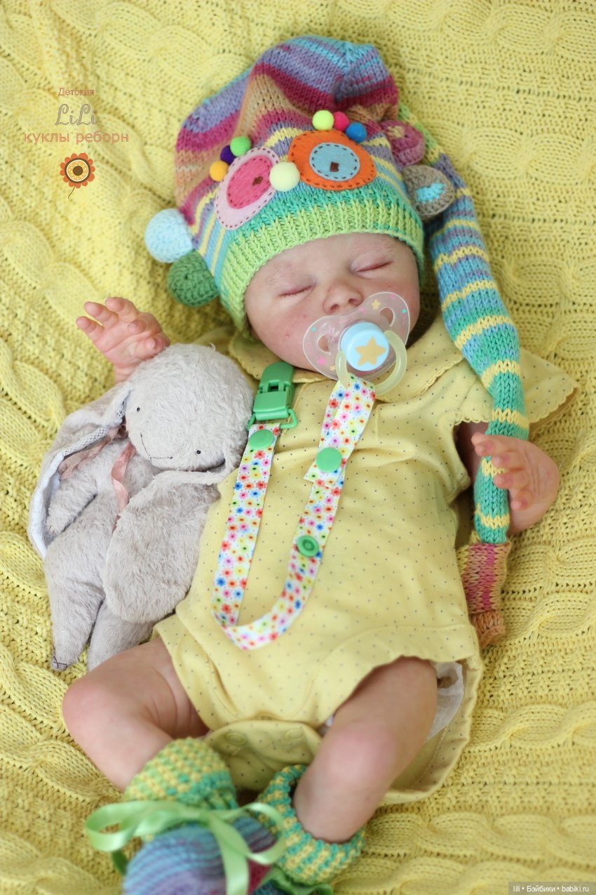 Малышка Делила в других нарядах