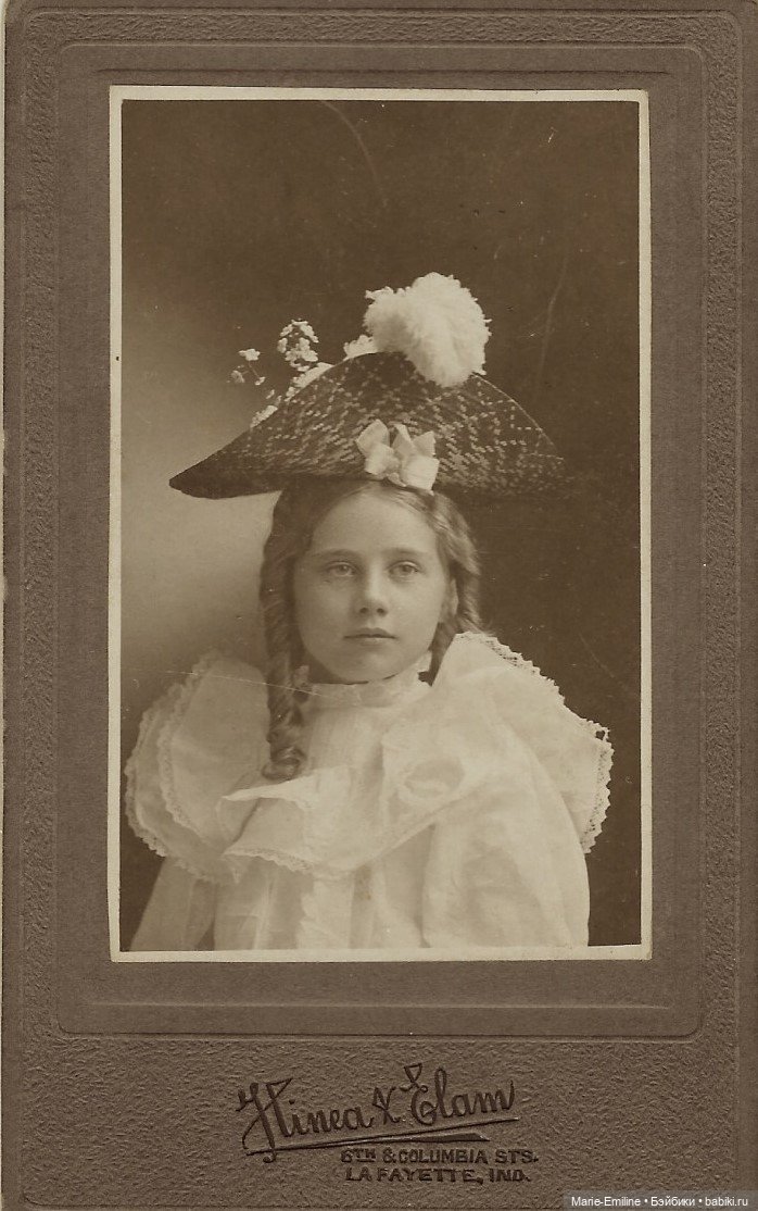 Дети с игрушками и без. Старинные фотографии