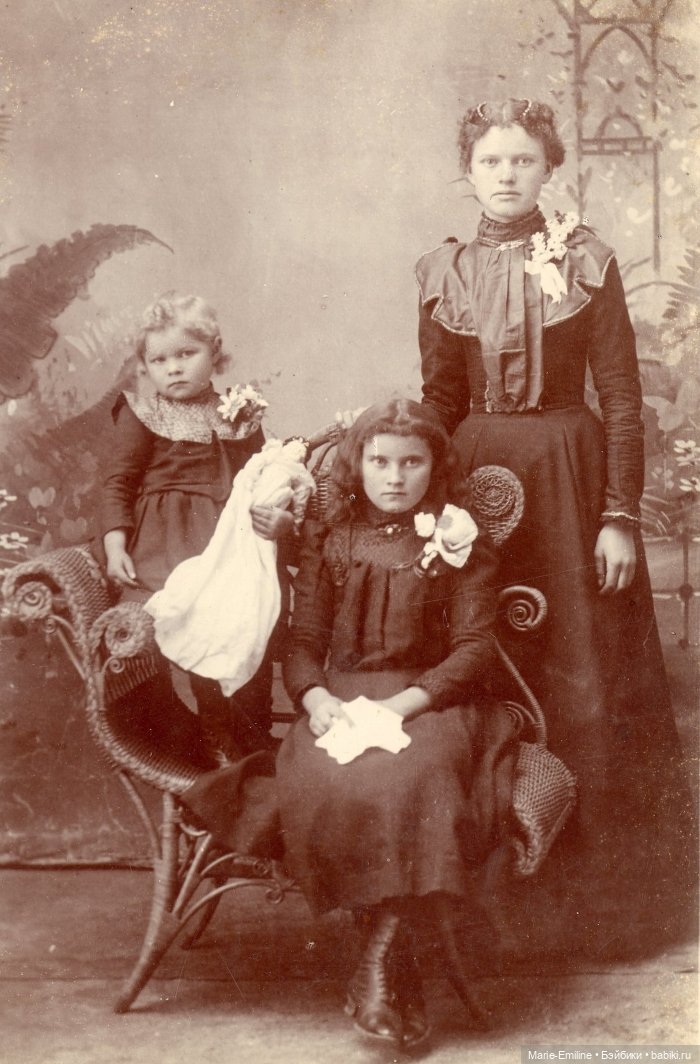 Дети с игрушками и без. Старинные фотографии (фото 7)