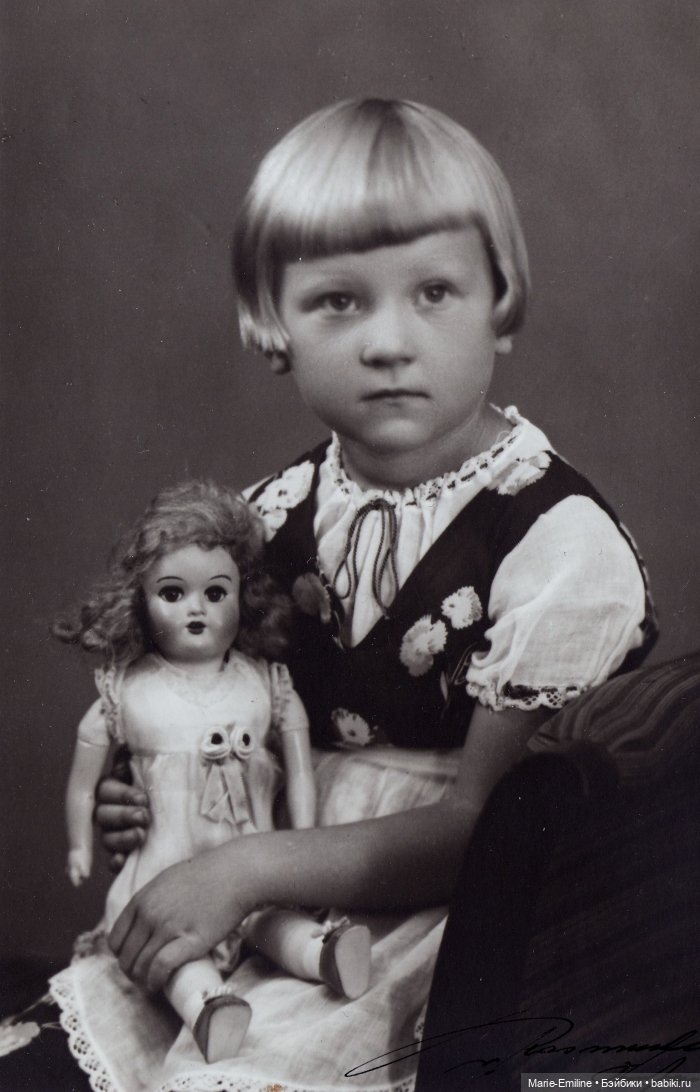 Дети с игрушками и без — Всё об антикварных куклах: история (фото 7)