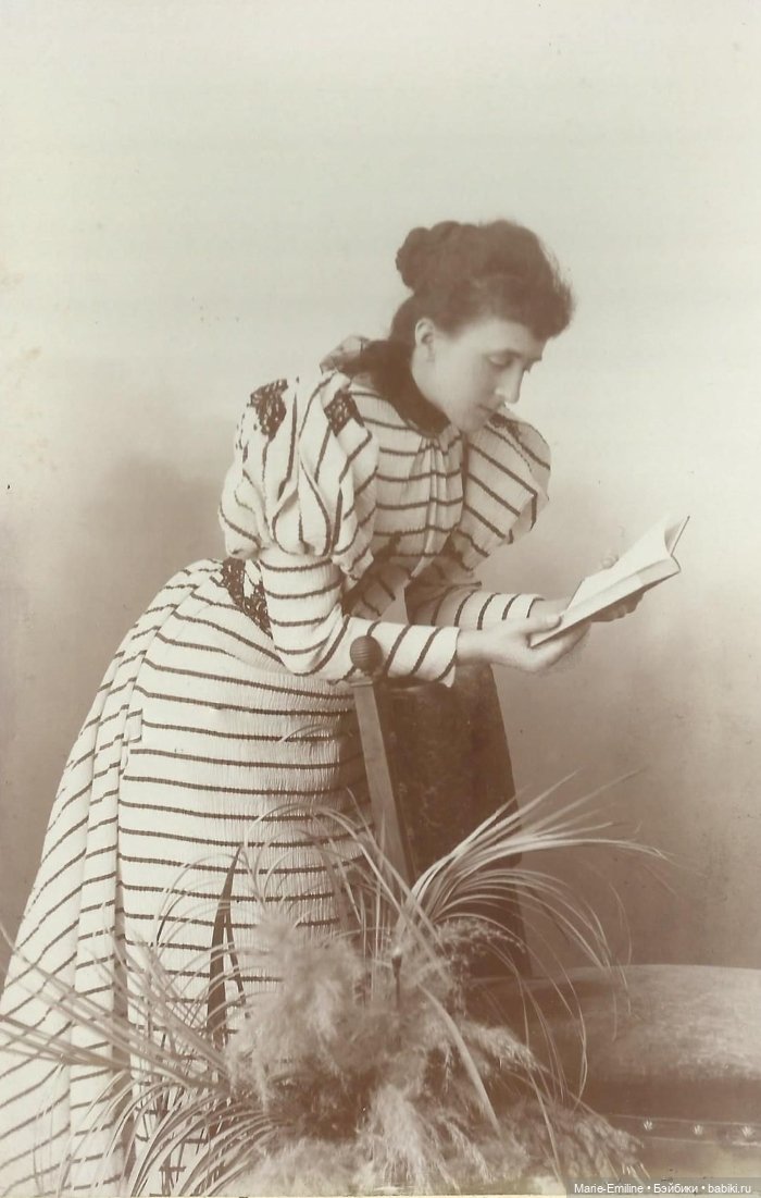 Молодые дамы на старинных фотографиях (фото 4)