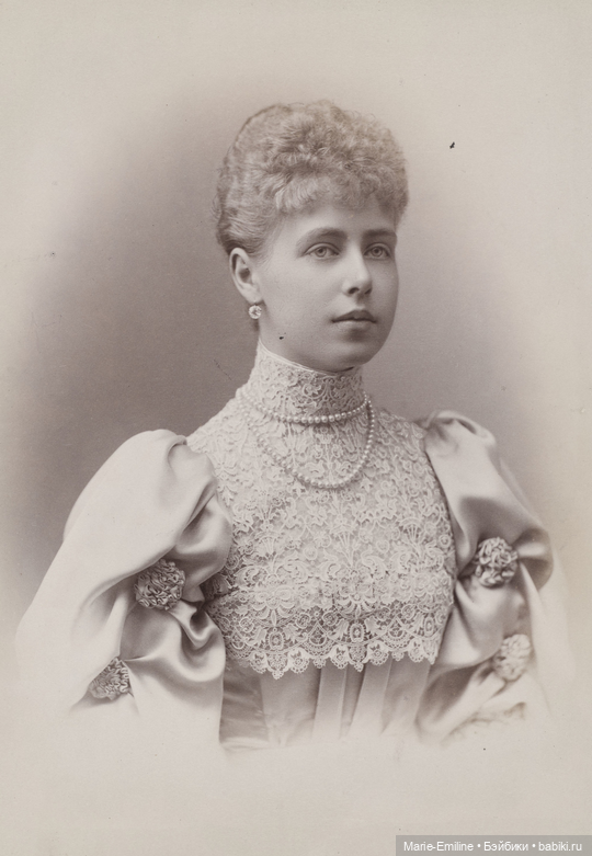 Леди из прошлого — Всё об антикварных куклах: история