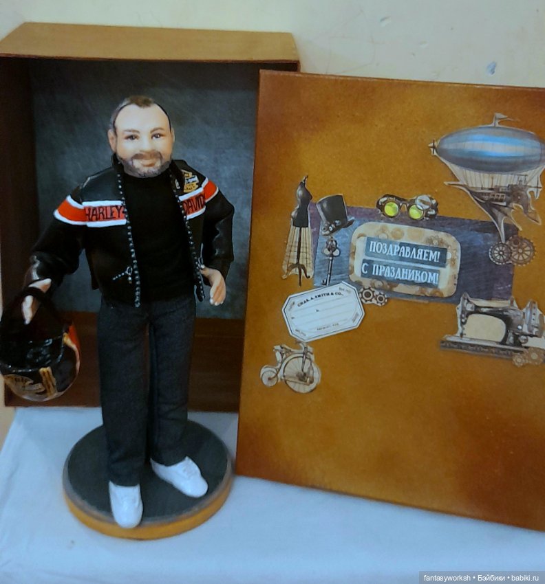"Верхом на Харлее" авторская портретная кукла Натальи Игнатьевой