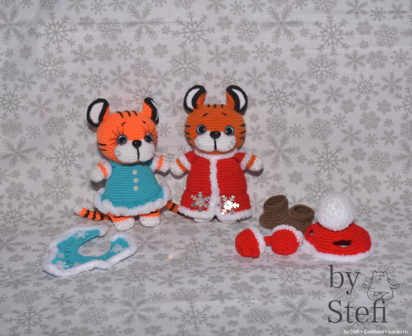 А вот и дедуля к Снегурке связался. Символ 2022 (фото 9)