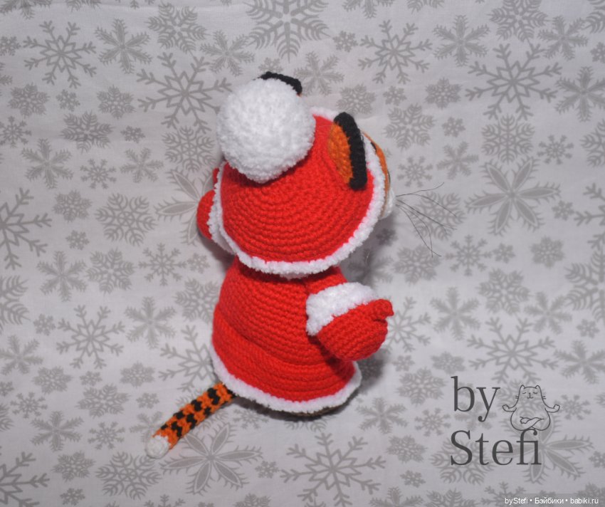 А вот и дедуля к Снегурке связался. Символ 2022 (фото 4)