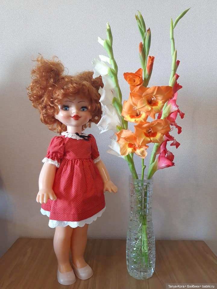 Куклы и цветы — Домашние коллекции кукол: фото собраний (фото 2)