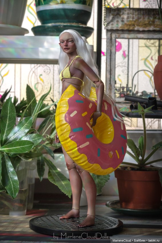 Девочки с росписью — Face