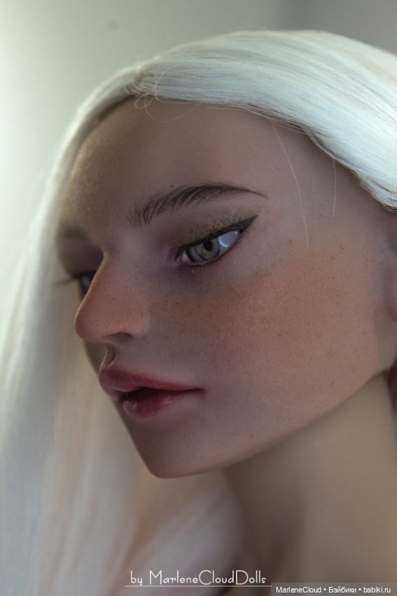 Девочки с росписью — Face