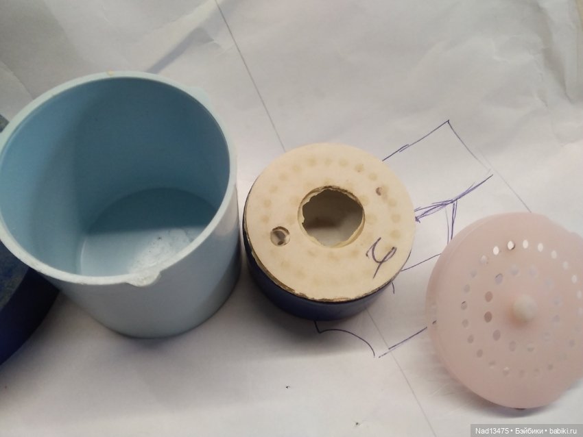 Наша Таня громко плачет! Потому что у неё пищик заработал