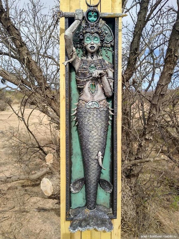 Жуткие работы от автора Tom Deadstuff