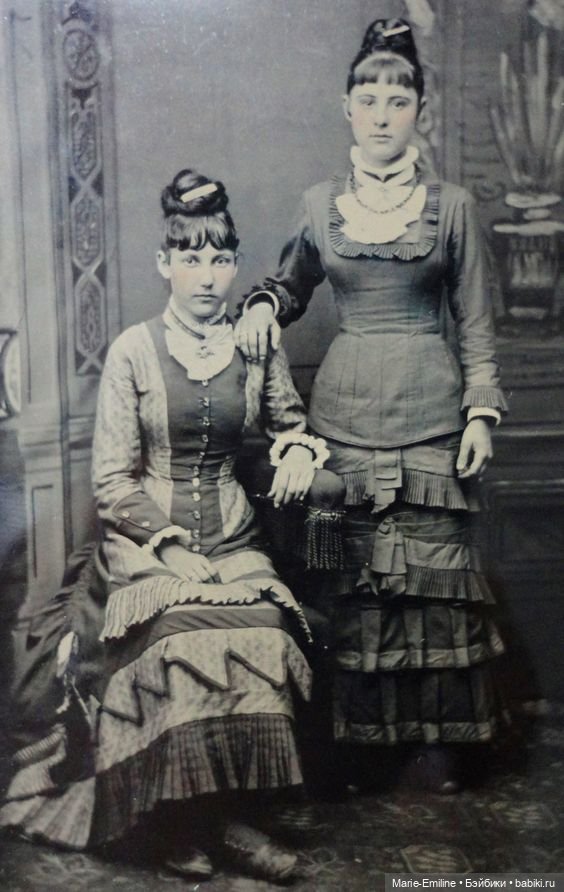 Молодые леди из прошлого — Всё об антикварных куклах: история