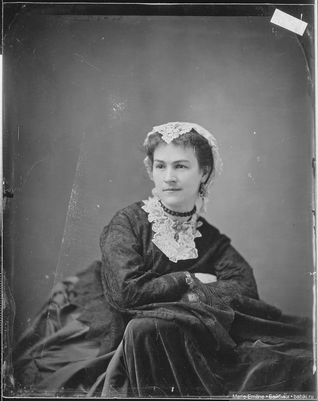 Молодые леди из прошлого — Всё об антикварных куклах: история