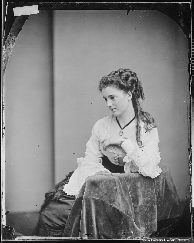 Молодые леди из прошлого — Всё об антикварных куклах: история