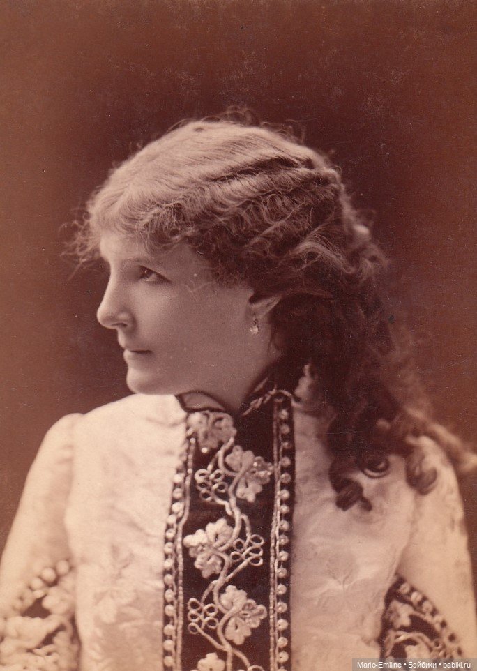 Молодые леди из прошлого — Всё об антикварных куклах: история