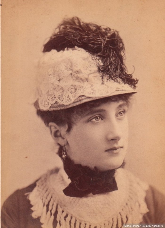 Молодые леди из прошлого — Всё об антикварных куклах: история