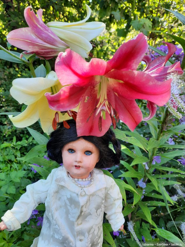 Просто утром вышли в сад — Антикварные куклы Unis France (Юнис): молд 301 (фото 4)