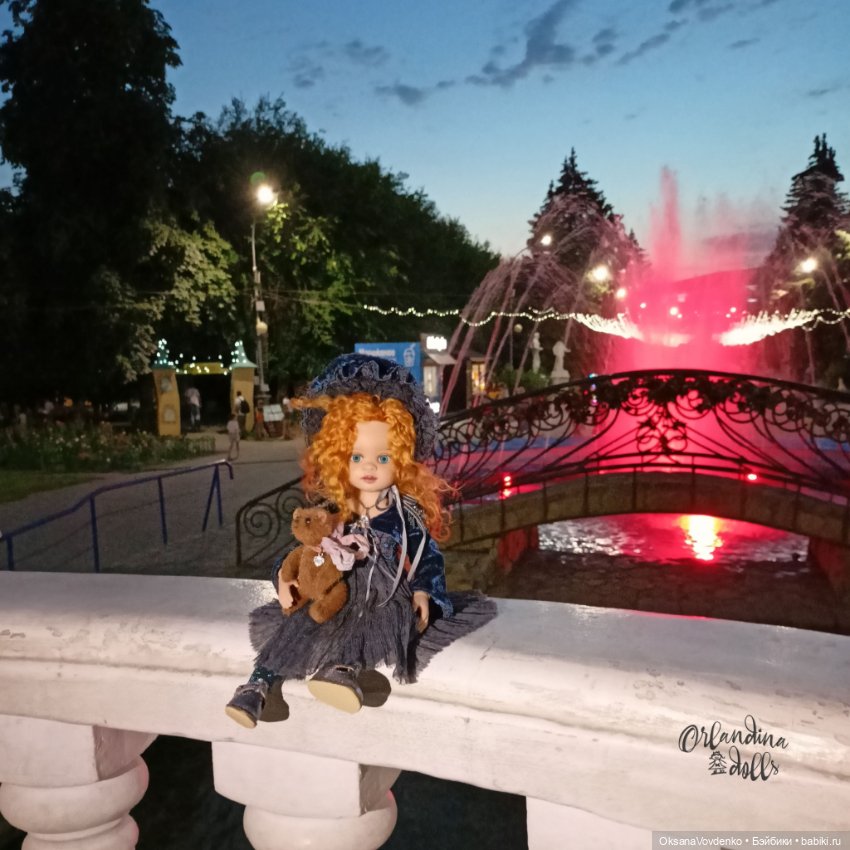 Марина в вечернем парке — Куклы Paola Reina (Паола Рейна): новинки (фото 3)