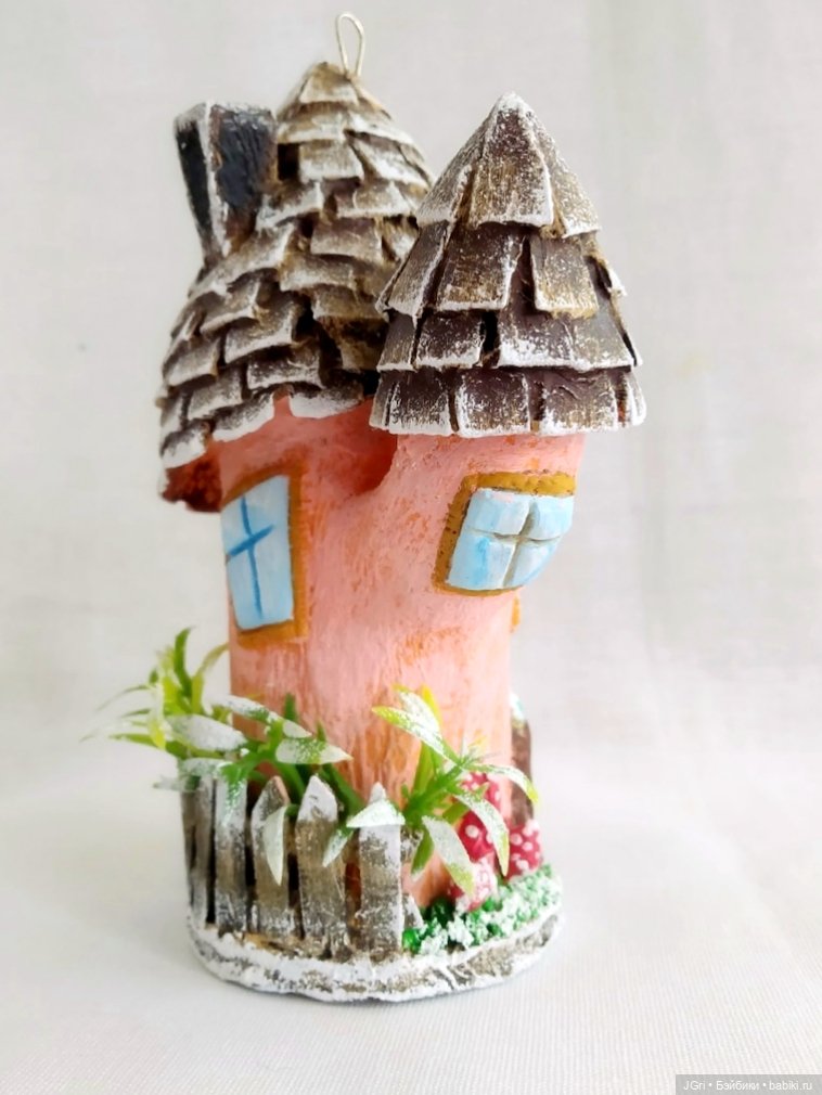 Домик сказочный, для елки и интерьера из ваты (фото 6)