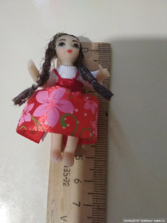 А у нас есть девочка, звать ее Алёнушка