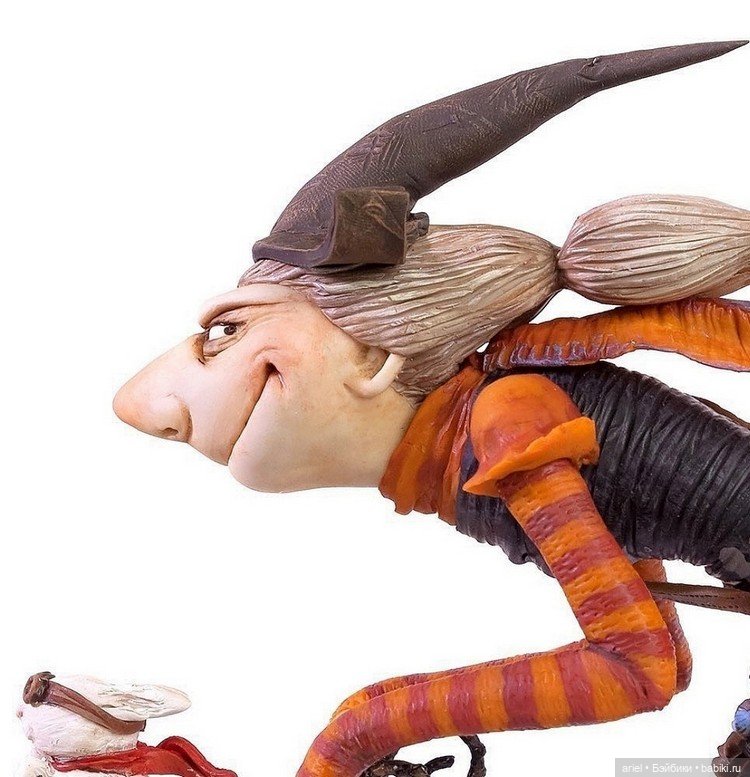 Интернациональное собрание ведьм британской художницы Caroline McFarlane-Watts (фото 10)