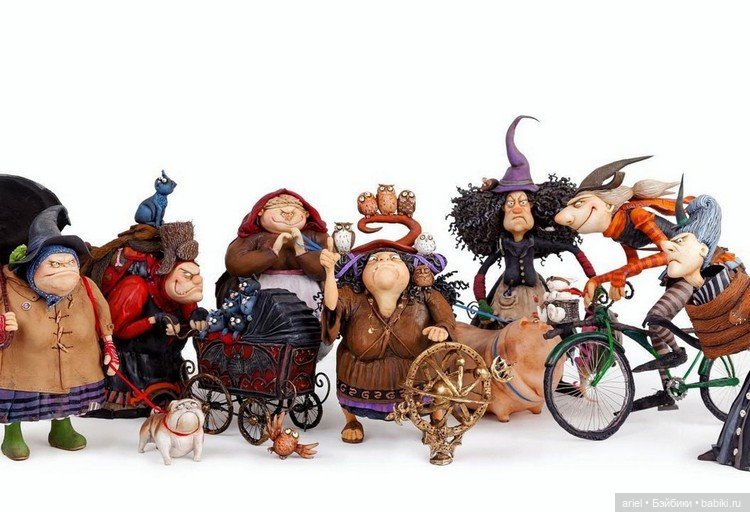 Интернациональное собрание ведьм британской художницы Caroline McFarlane-Watts