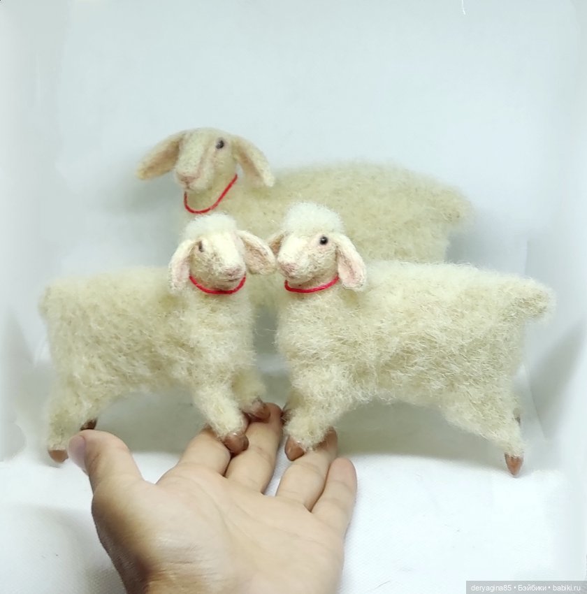 Овечки — Валяные игрушки из шерсти: сухое валяние (фото 4)