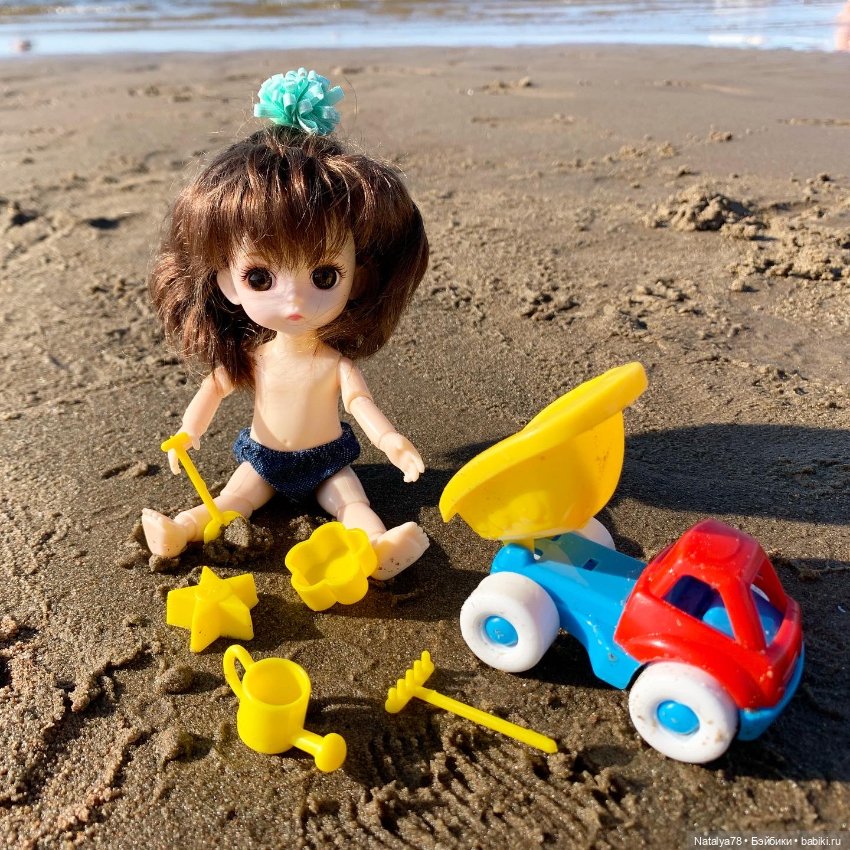 Море. Солнце. Песок. Рита