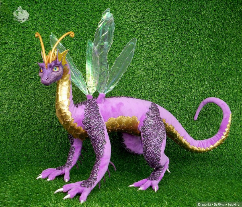 Сказочный дракон по мотивам игры Герои Меча и Магии 3