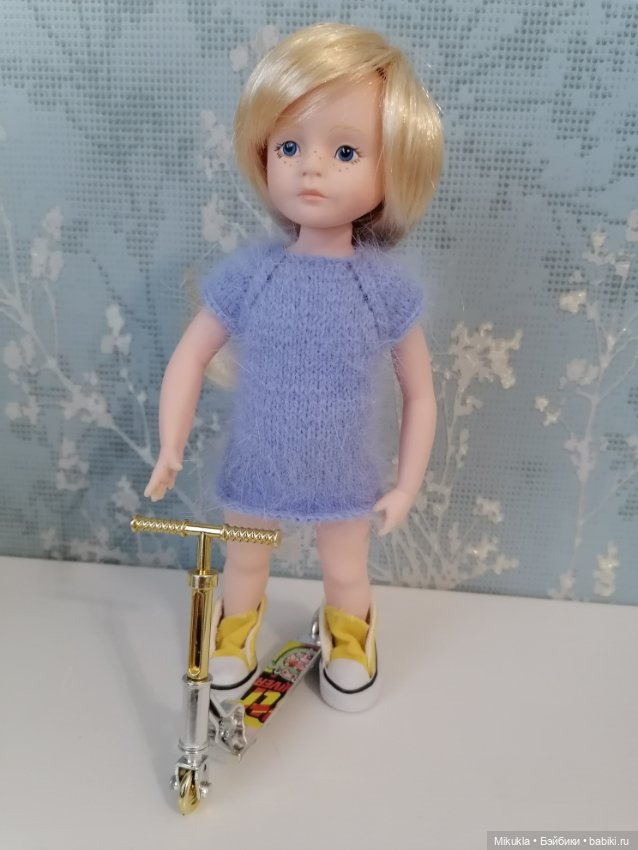 Большой привет от маленькой такой компании