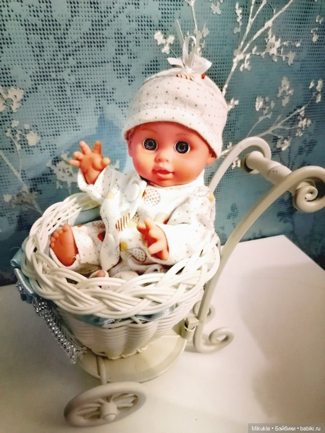 Большой привет от маленькой такой компании