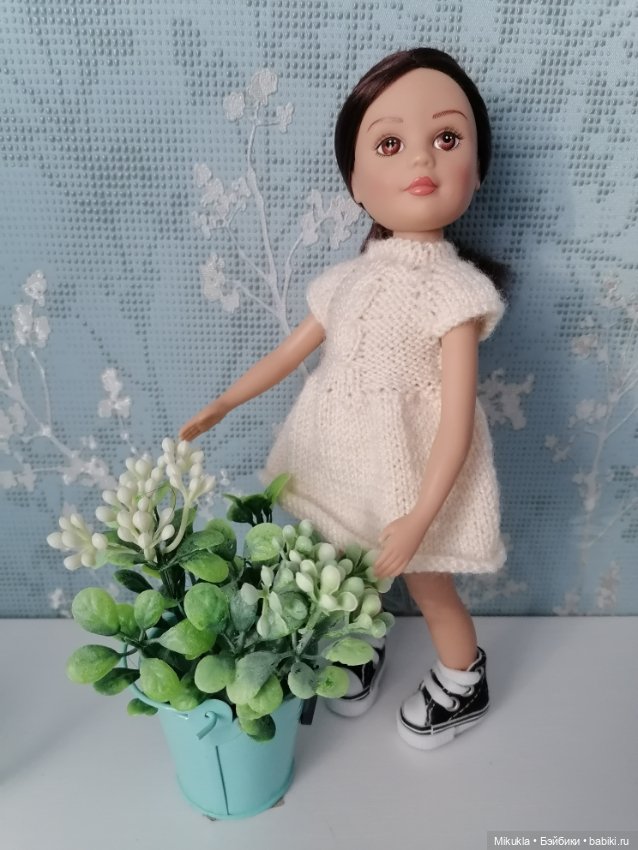 Большой привет от маленькой такой компании