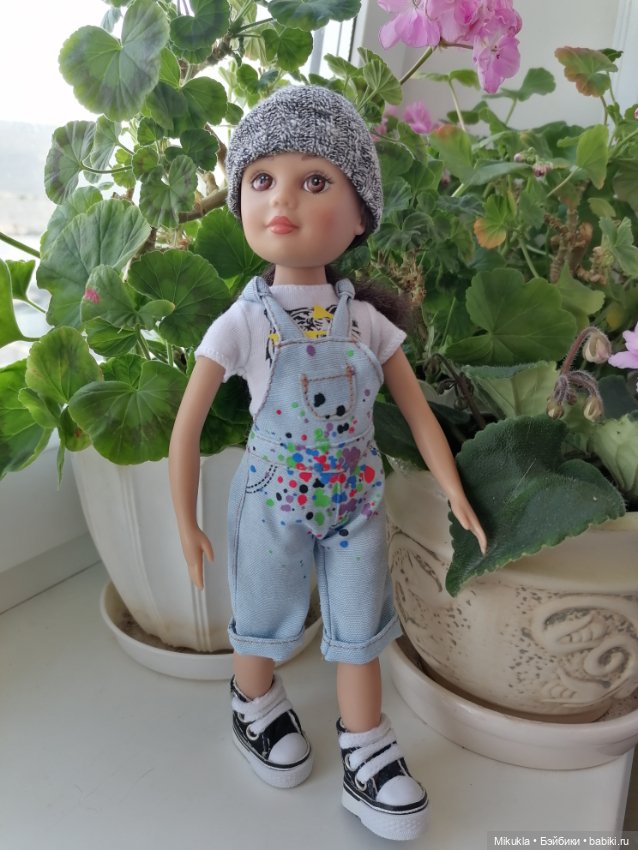 Большой привет от маленькой такой компании