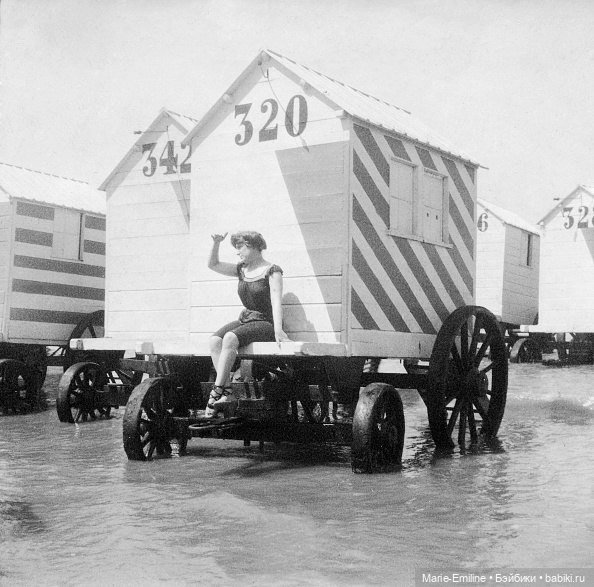 Все на пляж — Всё об антикварных куклах: история