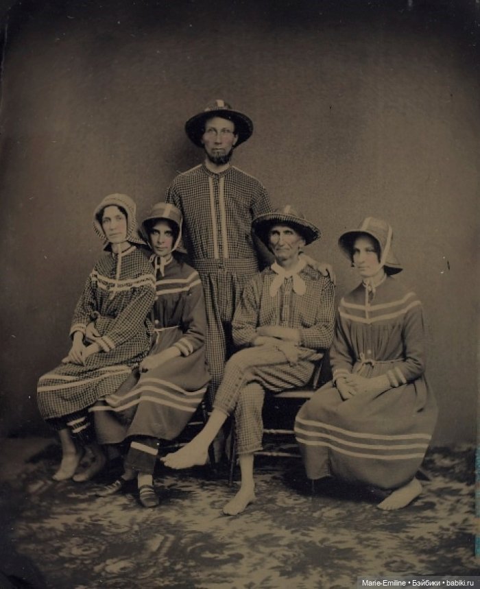 Все на пляж — Всё об антикварных куклах: история