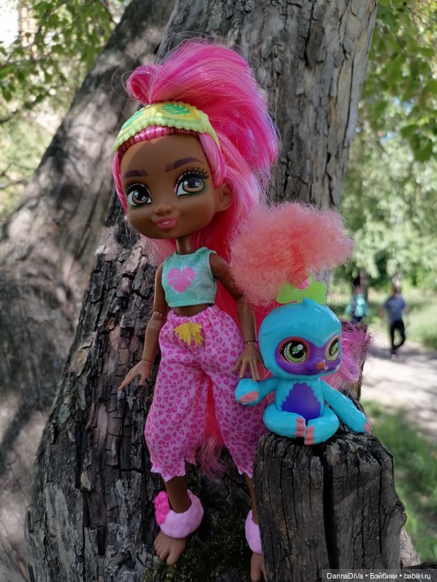 Неизбежная повторка персонажа. А у вас есть близнецы (фото 10)