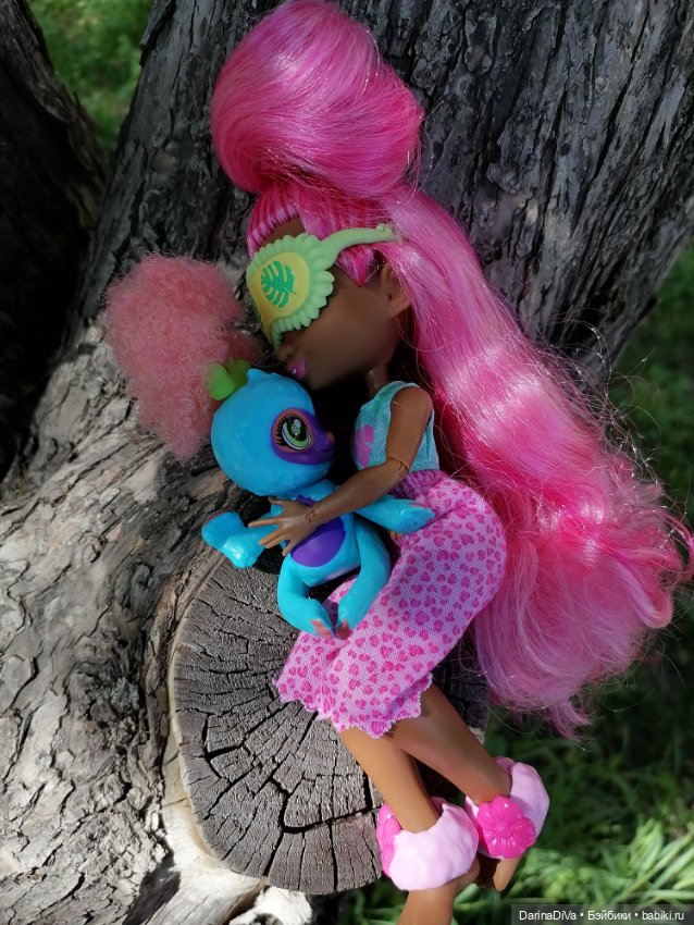 Неизбежная повторка персонажа. А у вас есть близнецы (фото 7)