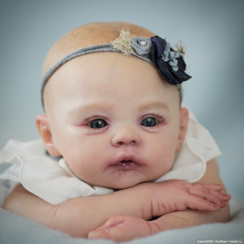 Малышка Медея( Meadow by Andrea Arcello)