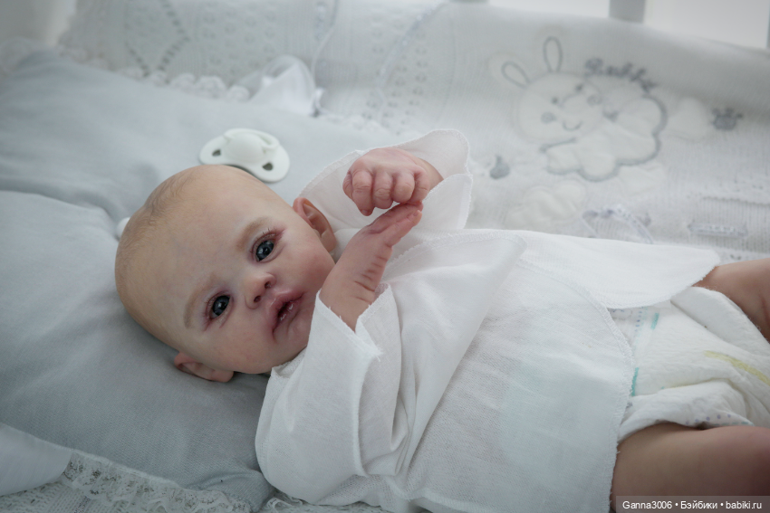 Малышка Медея( Meadow by Andrea Arcello)