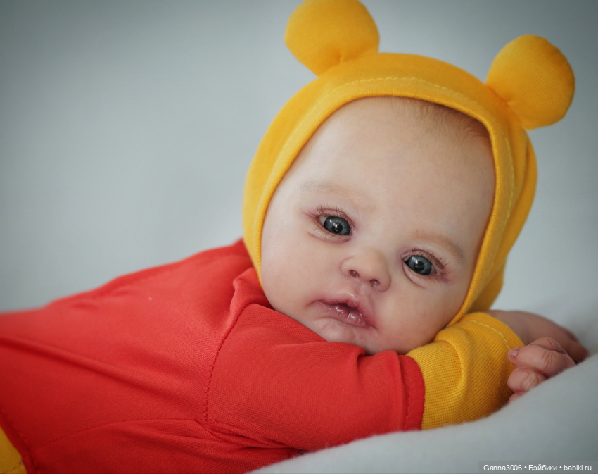 Малышка Медея( Meadow by Andrea Arcello)